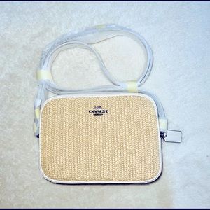 NEW UNUSED COACH CROSSBODY CAMERA BAG